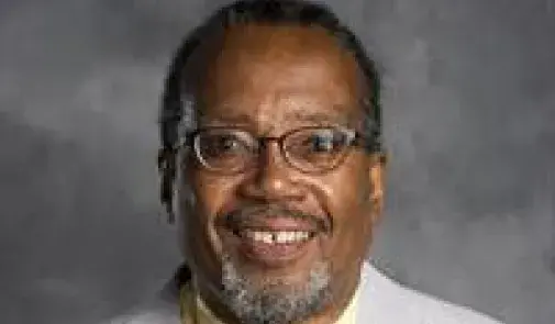 Dr. Derryn Moten