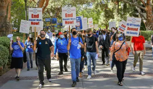 UC-AFT picketers