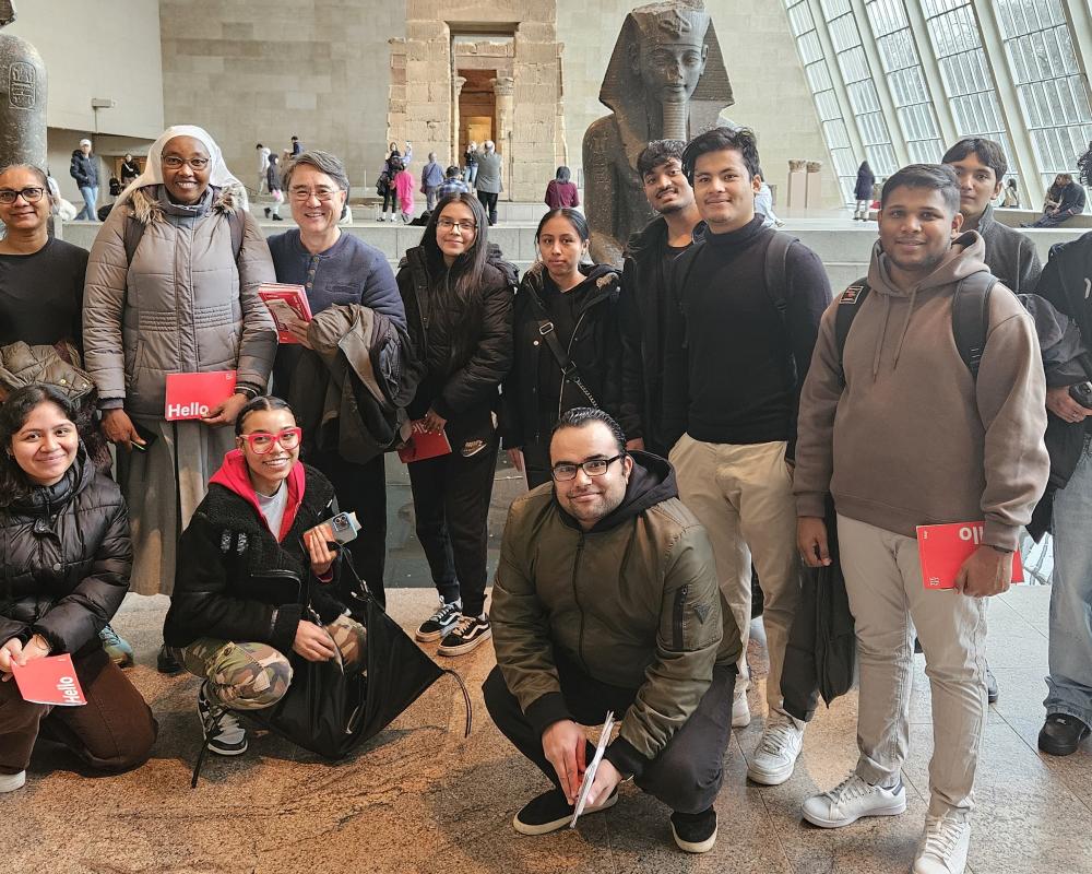 Adjunct professor Youngmin Seo, back row third from left, with students at the Metropolitan Museum of Art